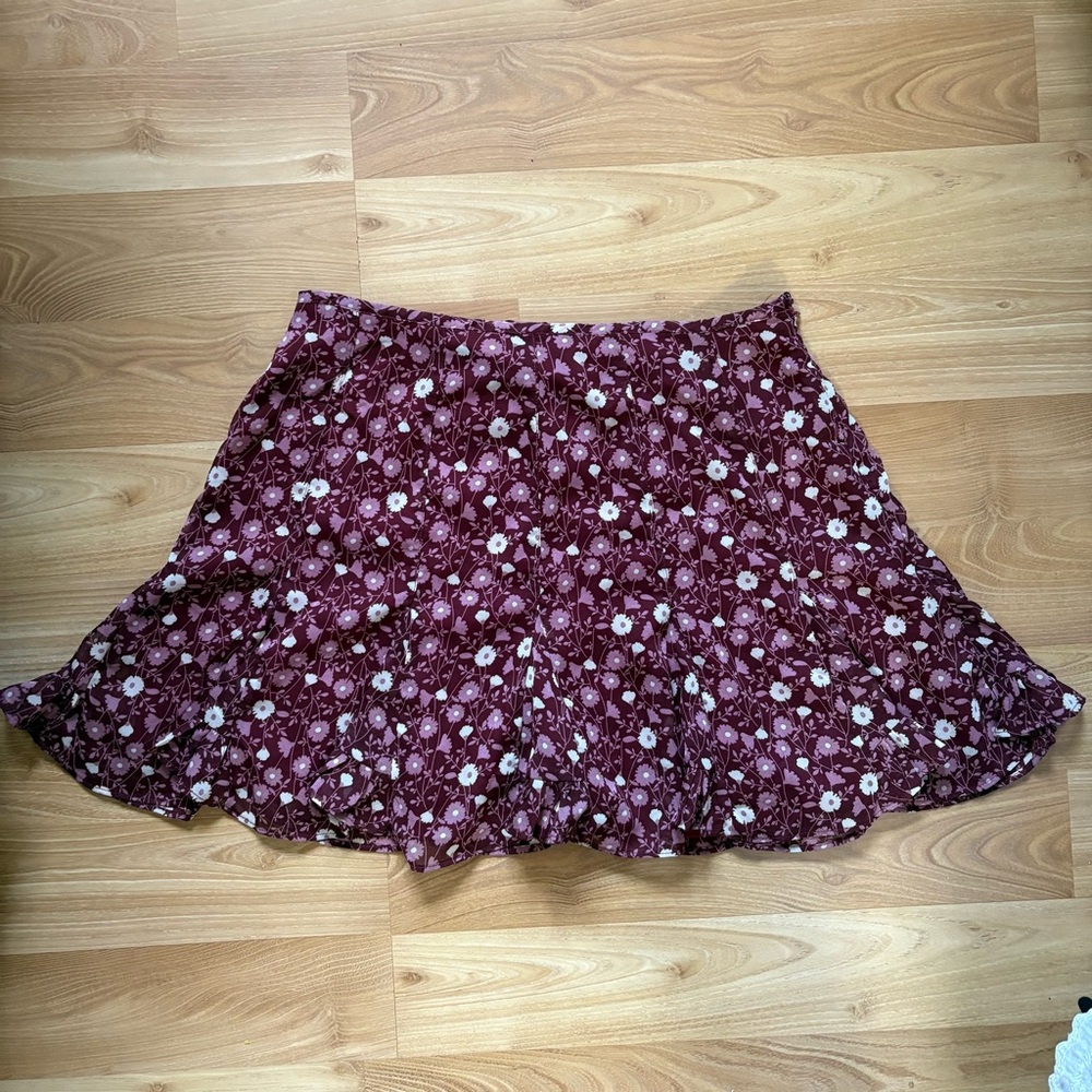 Vici Deep Red Floral Skort